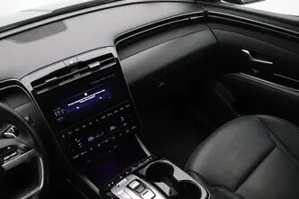 Hyundai Tucson, 1.6, 132 kW, гибрид, автомат, передний привод