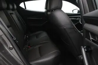 Mazda 3, 2.0, 132 kW, гибрид, механическая, передний привод