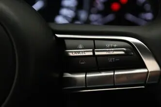 Mazda 3, 2.0, 132 kW, гибрид, механическая, передний привод