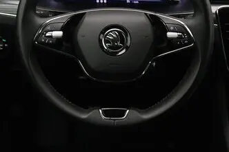 Škoda Superb, 1.5, 110 kW, бензин, механическая, передний привод