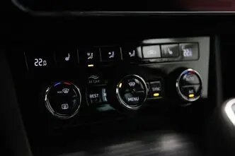 Škoda Superb, 1.5, 110 kW, бензин, механическая, передний привод