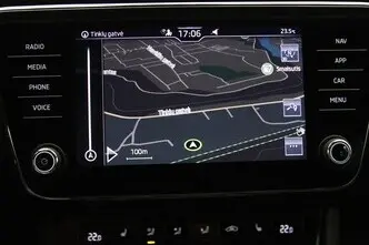 Škoda Superb, 1.5, 110 kW, бензин, механическая, передний привод