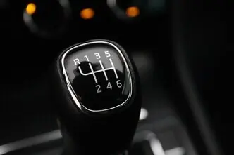 Škoda Superb, 1.5, 110 kW, бензин, механическая, передний привод