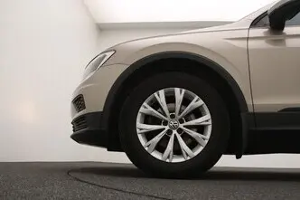 Volkswagen Tiguan, 1.4, 110 kW, бензин, автомат, передний привод