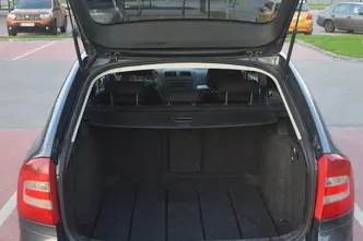 Škoda Octavia, 1.9, 77 kW, diisel, automaat, esivedu