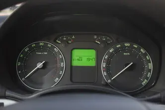 Škoda Octavia, 1.9, 77 kW, diisel, automaat, esivedu