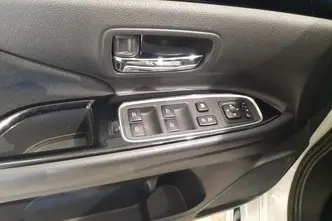 Mitsubishi Outlander, 2.4, 99 kW, pistikhübriid, automaat, nelikvedu