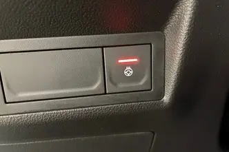 Renault Captur, 1.6, 117 kW, подключаемый гибрид, автомат, передний привод