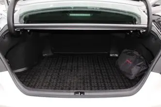 Toyota Camry, 2.5, 131 kW, hübriid, automaat, esivedu