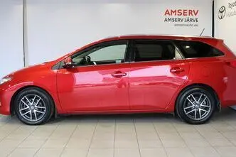 Toyota Auris, 1.6, 97 kW, bensiin, automaat, esivedu