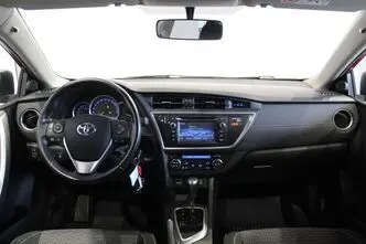 Toyota Auris, 1.6, 97 kW, bensiin, automaat, esivedu