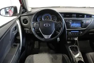 Toyota Auris, 1.6, 97 kW, bensiin, automaat, esivedu