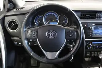 Toyota Auris, 1.6, 97 kW, bensiin, automaat, esivedu