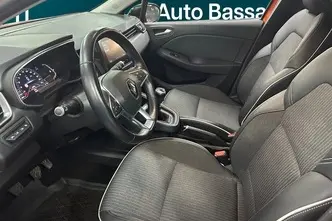 Renault Clio, 1.0, 74 kW, бензин, механическая, передний привод