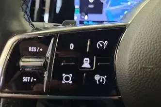 Renault Megane, 160 kW, электричество, автомат, передний привод