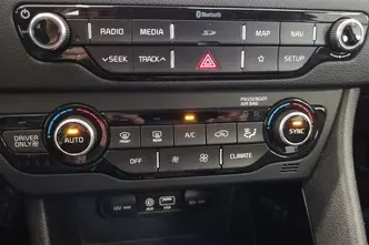Kia Niro, 1.6, 77 kW, hübriid, automaat, esivedu