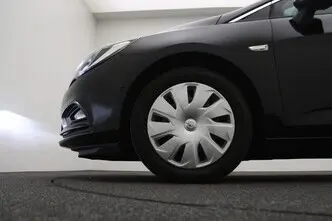 Opel Astra, 1.4, 110 kW, bensiin, manuaal, esivedu