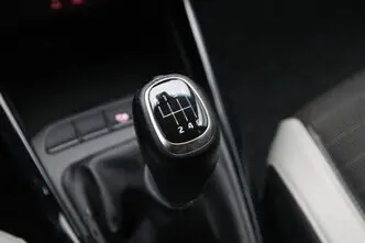 Kia Stonic, 1.0, 88 kW, bensiin, manuaal, esivedu