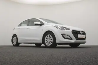 Hyundai i30, 1.4, 74 kW, бензин, механическая, передний привод