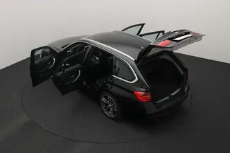 BMW 320, 2.0, 120 kW, дизель, автомат, задний привод