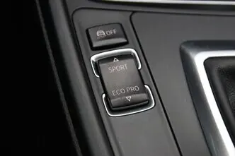 BMW 320, 2.0, 120 kW, дизель, автомат, задний привод