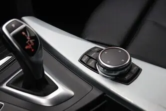 BMW 320, 2.0, 120 kW, дизель, автомат, задний привод