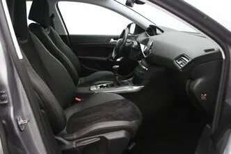 Peugeot 308, 1.5, 96 kW, diesel, manual, front-wheel drive