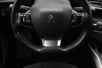 Peugeot 308, 1.5, 96 kW, diesel, manual, front-wheel drive