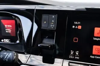 Volkswagen Multivan, 2.0, 150 kW, bensiin, automaat