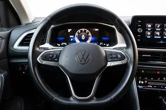 Volkswagen T-Roc, 1.5, 110 kW, bensiin, automaat, esivedu