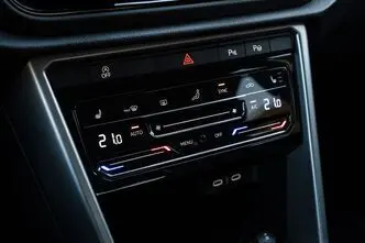 Volkswagen T-Roc, 1.5, 110 kW, bensiin, automaat, esivedu
