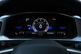 Volkswagen T-Roc, 1.5, 110 kW, bensiin, automaat, esivedu