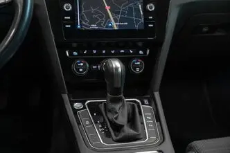 Volkswagen Passat, 1.5, 110 kW, bensiin, automaat
