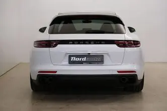 Porsche Panamera, automaat, nelikvedu