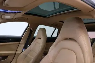Porsche Panamera, automaat, nelikvedu