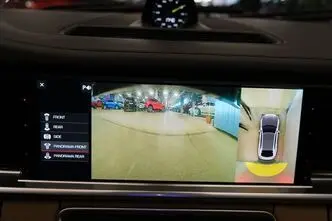 Porsche Panamera, automaat, nelikvedu
