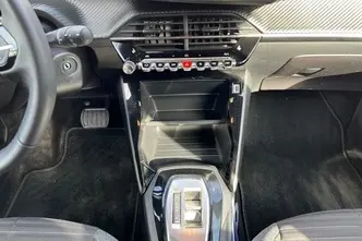 Peugeot 2008, 1.2, 96 kW, bensiin, automaat, esivedu