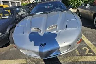 Pontiac Firebird, 3.4, 109 kW, bensiin, automaat, tagavedu