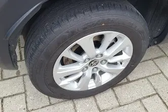 Toyota Yaris Cross, 1.5, 68 kW, hübriid, automaat, esivedu