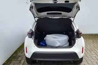 Toyota Yaris Cross, 1.5, 68 kW, hübriid, automaat, esivedu
