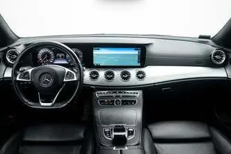 Mercedes-Benz E 220, 2.0, 143 kW, дизель, автомат, задний привод