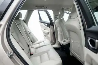 Volvo XC60, 2.0, 173 kW, hübriid, automaat, nelikvedu