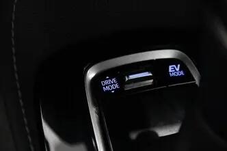 Toyota Corolla, 1.8, 72 kW, hübriid, automaat, esivedu