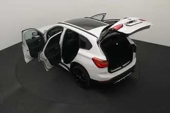 BMW X1, 2.0, 141 kW, bensiin, automaat, esivedu