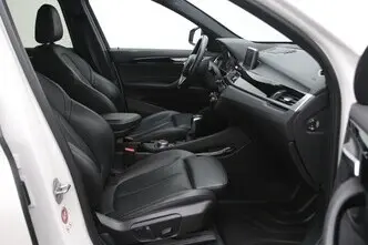 BMW X1, 2.0, 141 kW, bensiin, automaat, esivedu