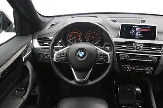 BMW X1, 2.0, 141 kW, bensiin, automaat, esivedu