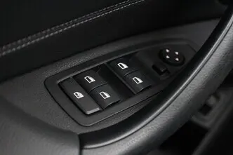 BMW X1, 2.0, 141 kW, bensiin, automaat, esivedu