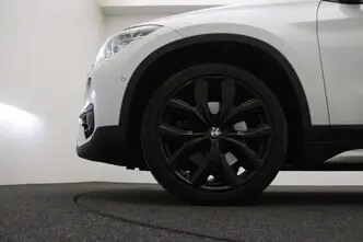 BMW X1, 2.0, 141 kW, bensiin, automaat, esivedu