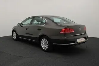 Volkswagen Passat, 1.6, 77 kW, diisel, automaat, esivedu