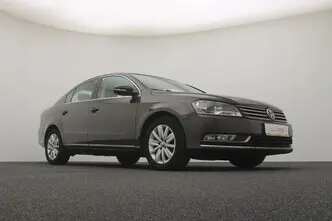 Volkswagen Passat, 1.6, 77 kW, diisel, automaat, esivedu